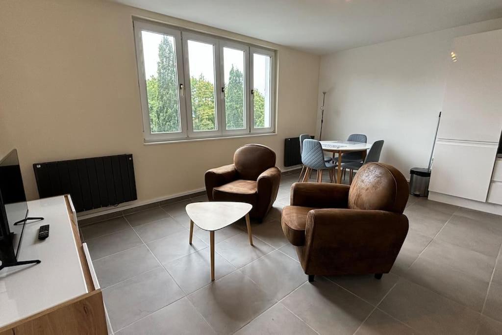 T2 Calme Et Lumineux Proche Gare Apartment Arras Bagian luar foto