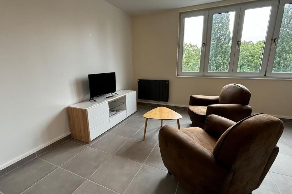 T2 Calme Et Lumineux Proche Gare Apartment Arras Bagian luar foto